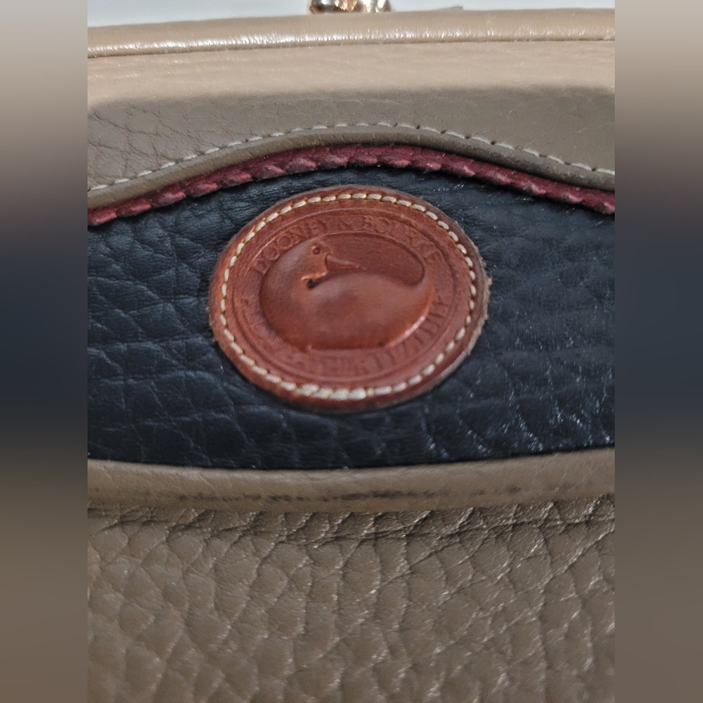 Dooney & Bourke Vintage Wallet - Picture 2 of 4